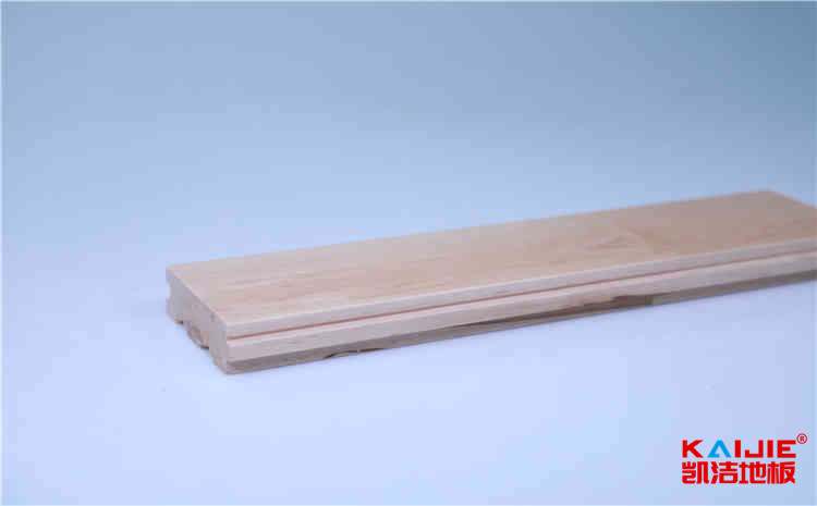 體育木地板刷漆