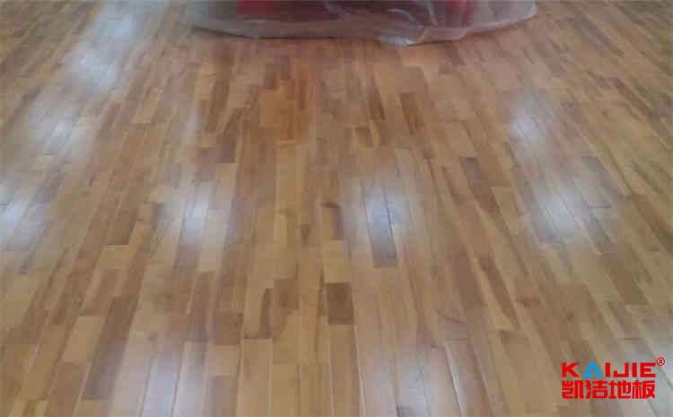 室內(nèi)籃球場地板公司品牌