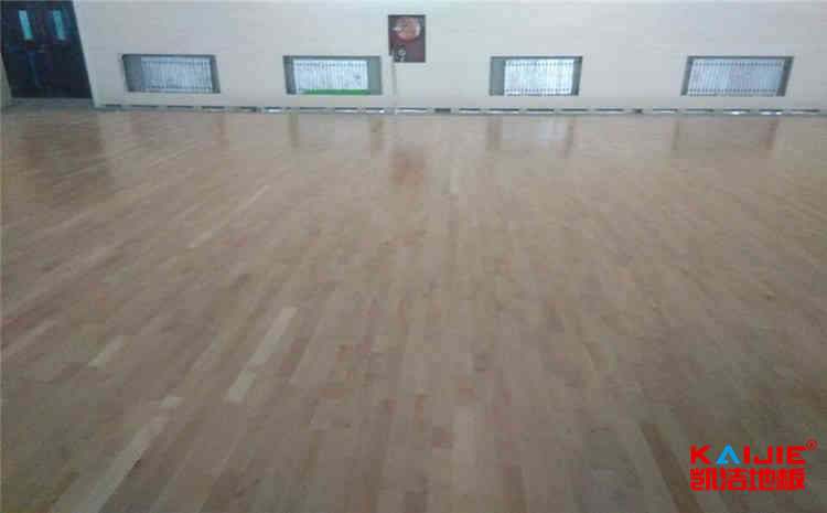 比賽場館運動木地板怎么安裝