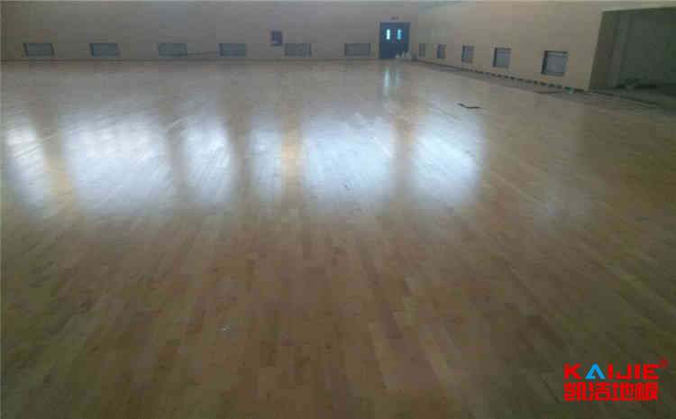 私人體育館木地板生產廠家
