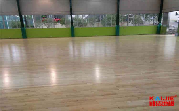 蘭州楓木籃球地板怎么選