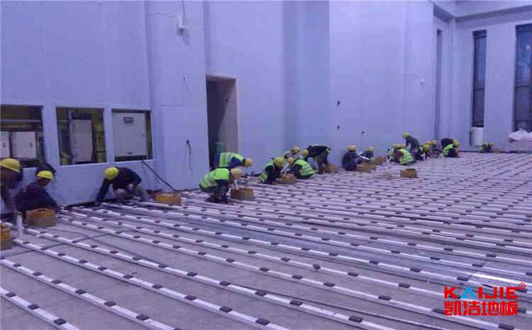 體育木地板結(jié)構(gòu)由什么構(gòu)成