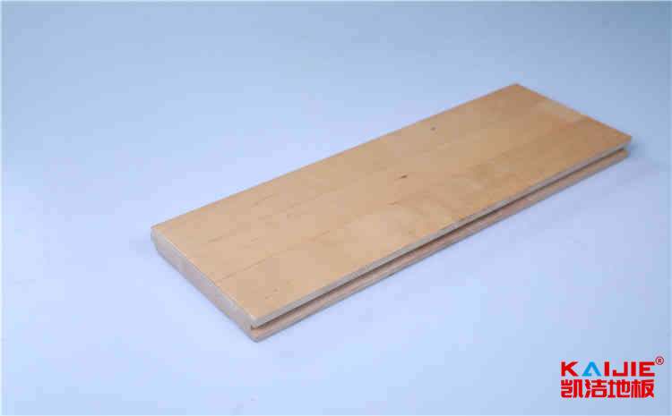 楓木舞臺木地板怎么翻新？