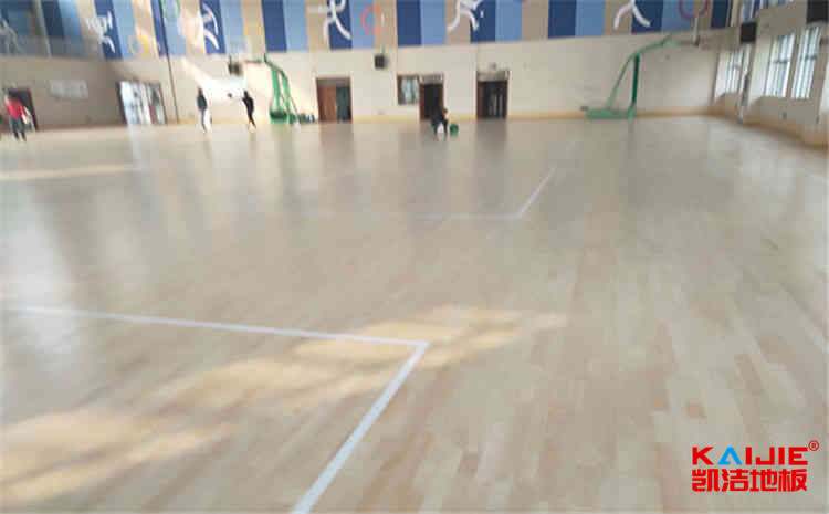 橡膠木風雨操場地板主輔龍骨結構