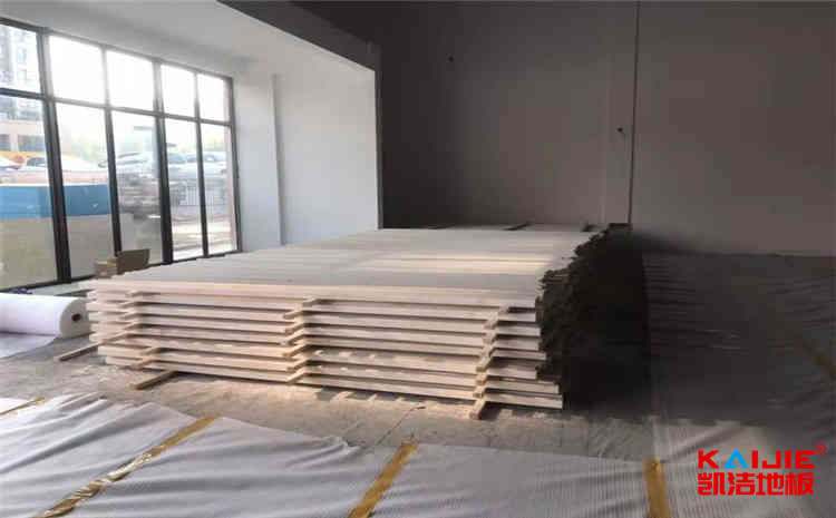 學校舞蹈房木地板怎么翻新