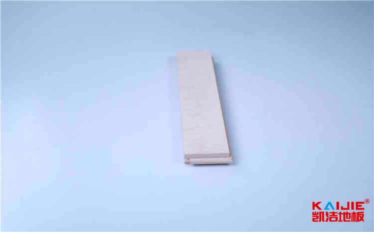 合肥專業(yè)體育地板多少錢(qián)合適