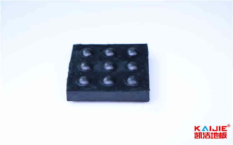 *級籃球木地板多少錢一平