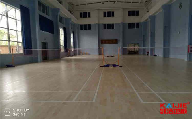 籃球館木地板功能