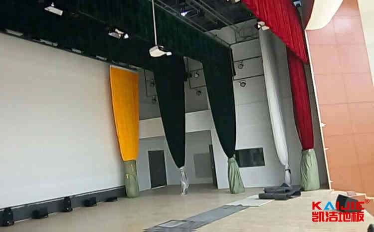 拼接板風雨操場運動地板施工技術方案