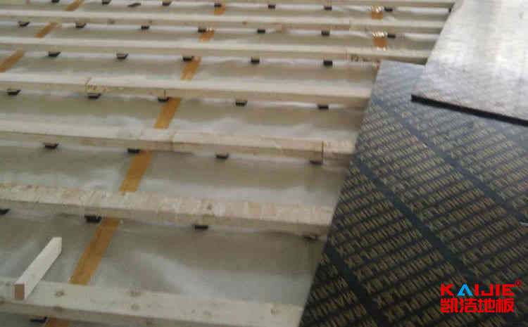 松木體育館木地板一平米價(jià)格