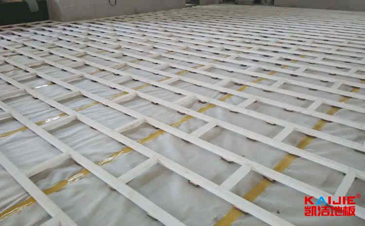 青海專用實(shí)木運(yùn)動(dòng)地板哪個(gè)好