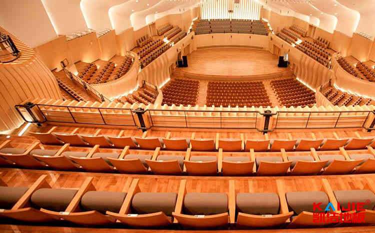 柞木籃球場地木地板怎么保養？