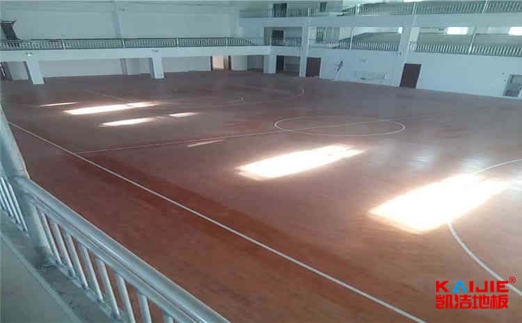 專用體育運動地板多少錢合適