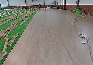 運動場館木地板鋪裝