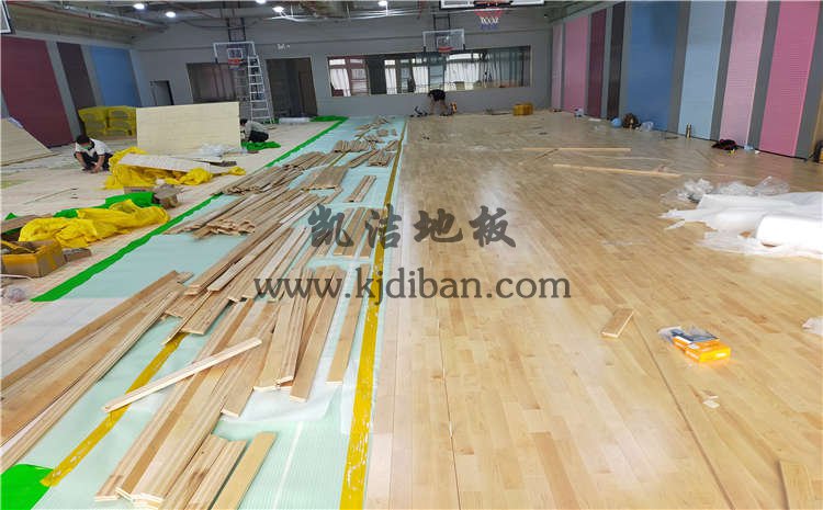 深圳南山文化館籃球俱樂部木地板案例