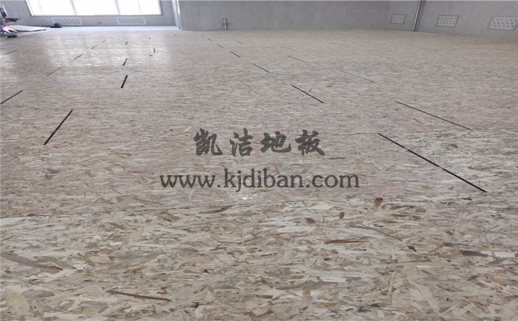 山西運城財經(jīng)學(xué)校羽毛球館木地板項目-凱潔實木運動地板