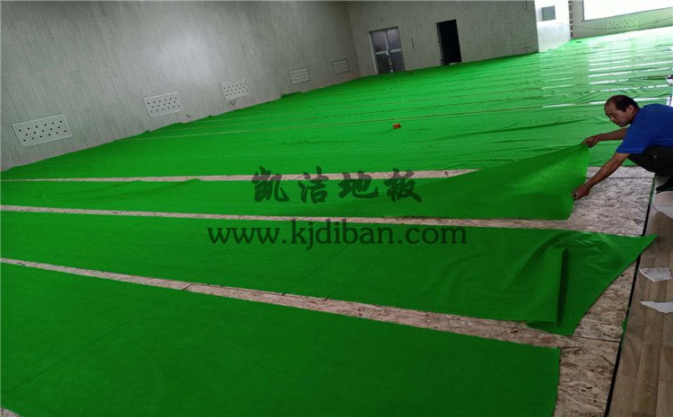 山西運城財經(jīng)學(xué)校羽毛球館木地板項目-凱潔實木運動地板