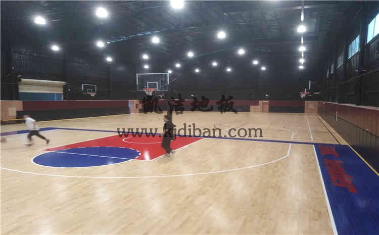 廈門尼聲運(yùn)動館木地板——凱潔運(yùn)動木地板