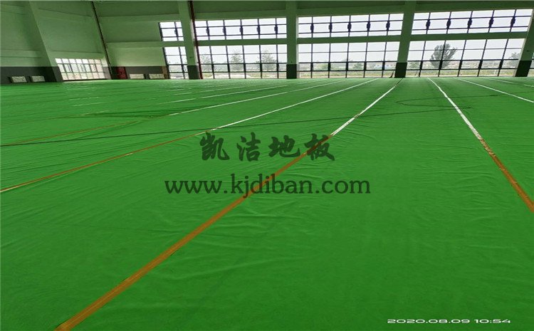 徐州黃集機(jī)場體育館木地板項(xiàng)目-凱潔實(shí)木運(yùn)動地板廠家