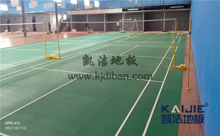 北京市海淀區鐵盟物流籃球館和羽毛球館木地板案例